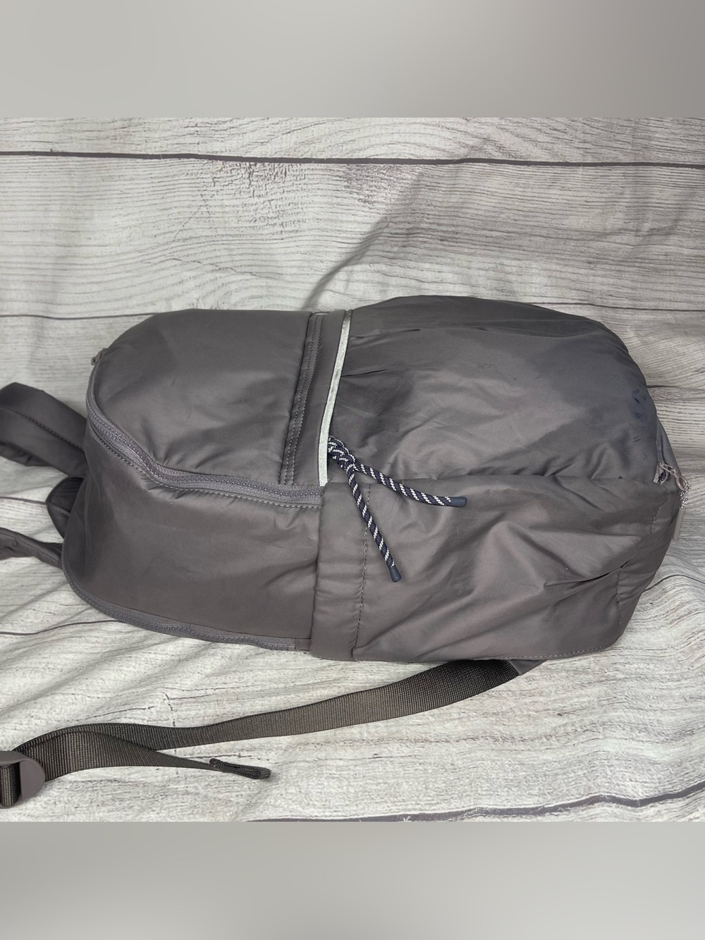 Lululemon Pack It Up 21L Unisex Lunar Rock Grey Purple Backpack - Picture 4 of 13